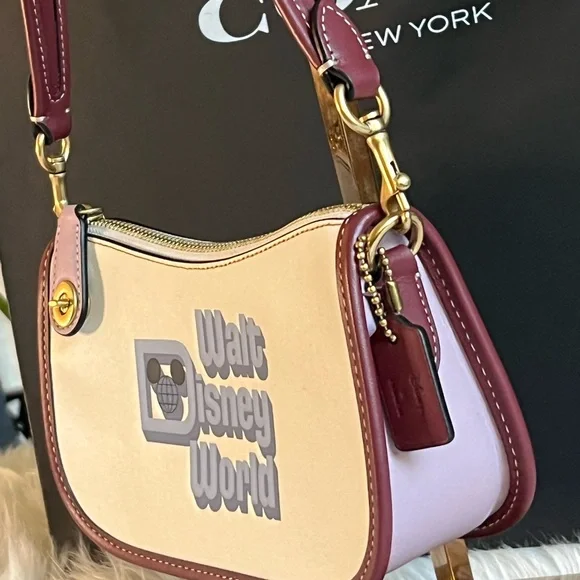 💰SOLD - C8621 - Coach X Disney Swinger 20 with Walt Disney World Motif - Picture 6 of 13